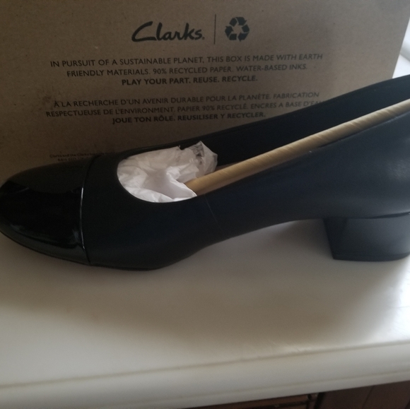 Clark black block heels size 9m - Picture 2 of 2
